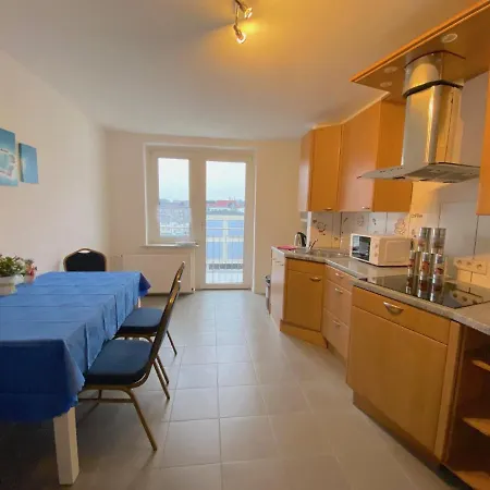 Apartamento Haus Am Theater 2 *